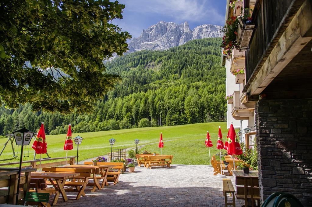 Landgasthof Kreithof Hotel Tristach Екстериор снимка