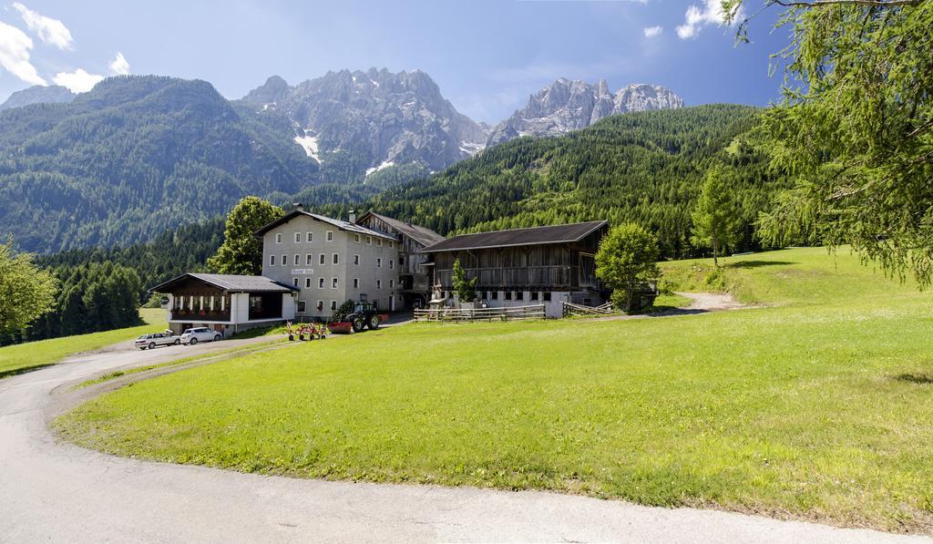 Landgasthof Kreithof Hotel Tristach Екстериор снимка
